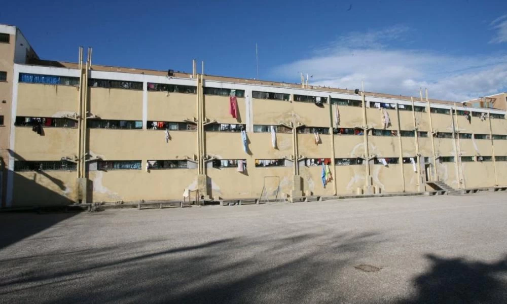 Άγρια συμπλοκή στις φυλακές Αυλώνα